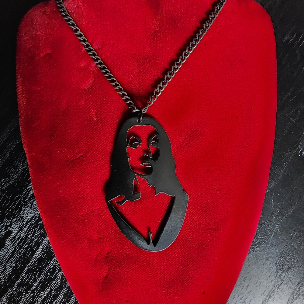 Vampira Black Shiloutte Pendant